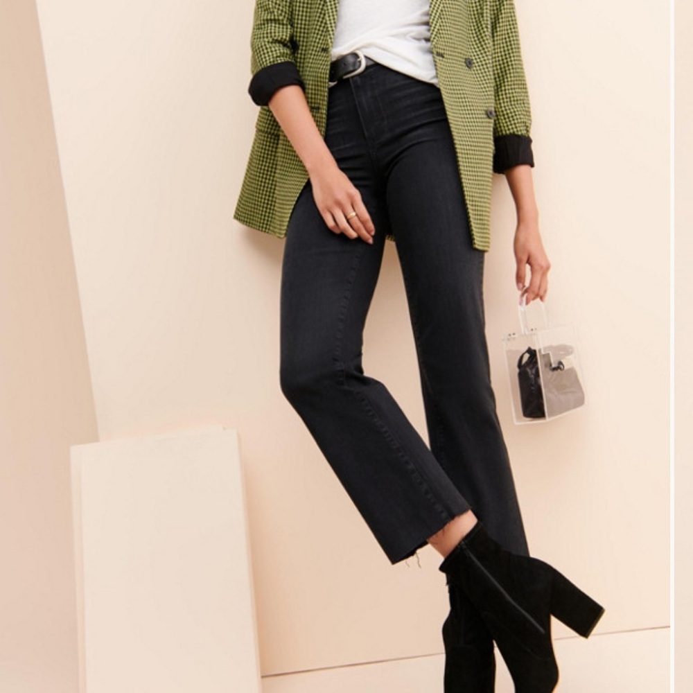 Paige Ankle Atley Jeans in Washed Black
